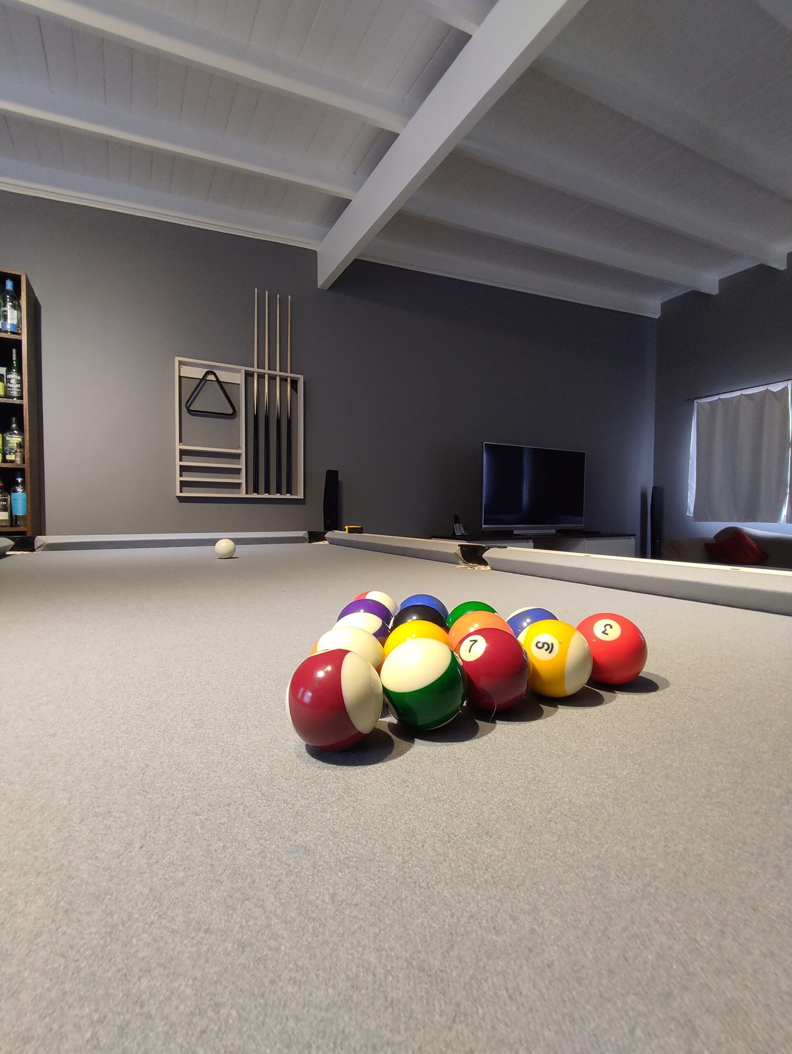 Casa Pirovano, interior terminado