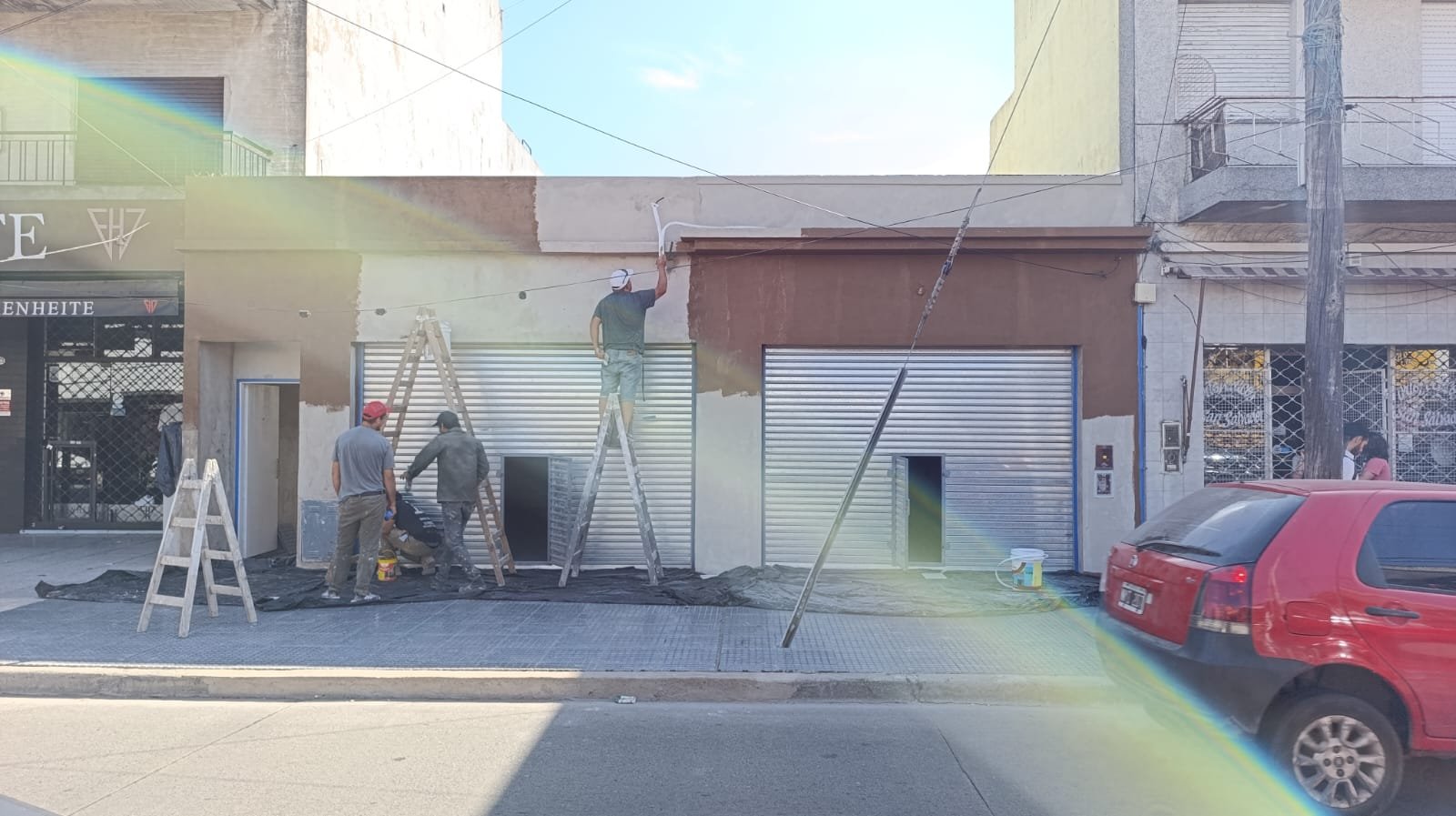 Locales comerciales Villa Bosch, frente terminado