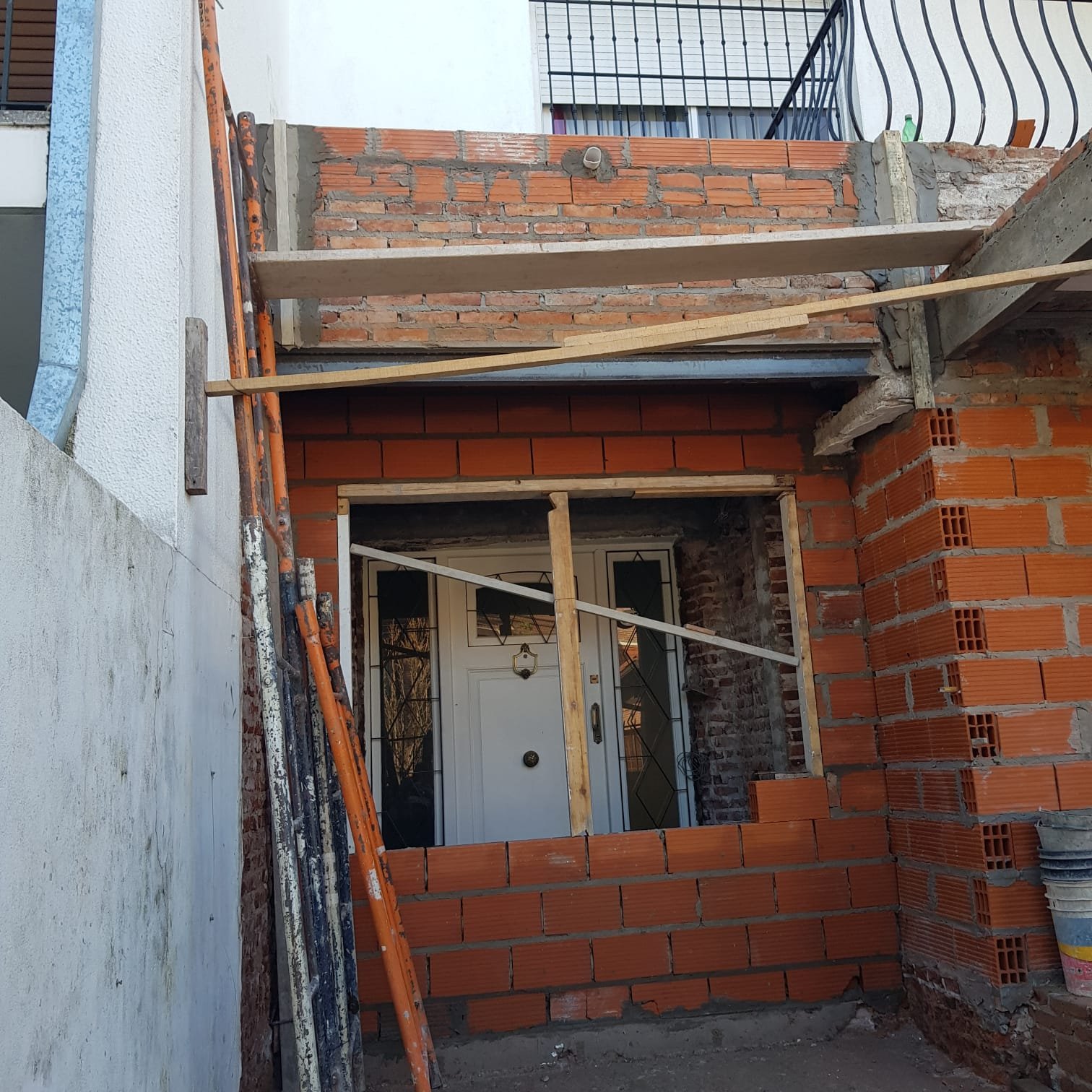 Casa Libertad, detalle del frente