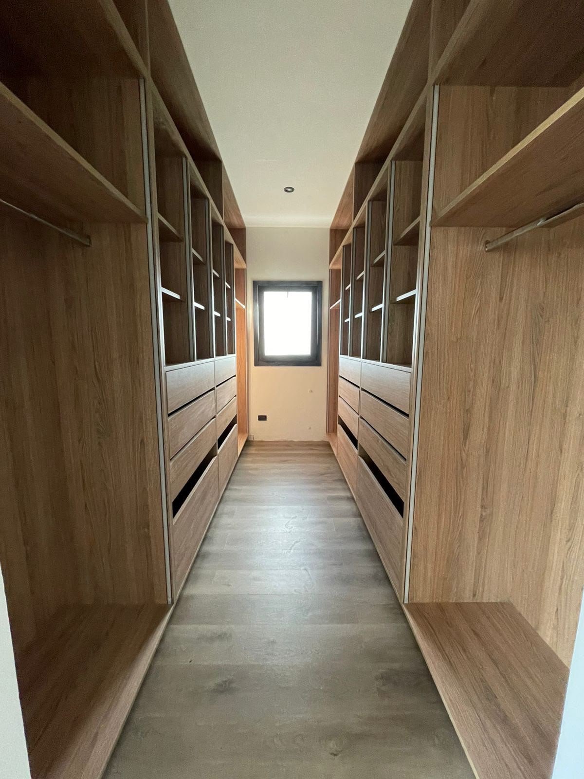 Muebles a medida, pieza fabricada en nuestro taller